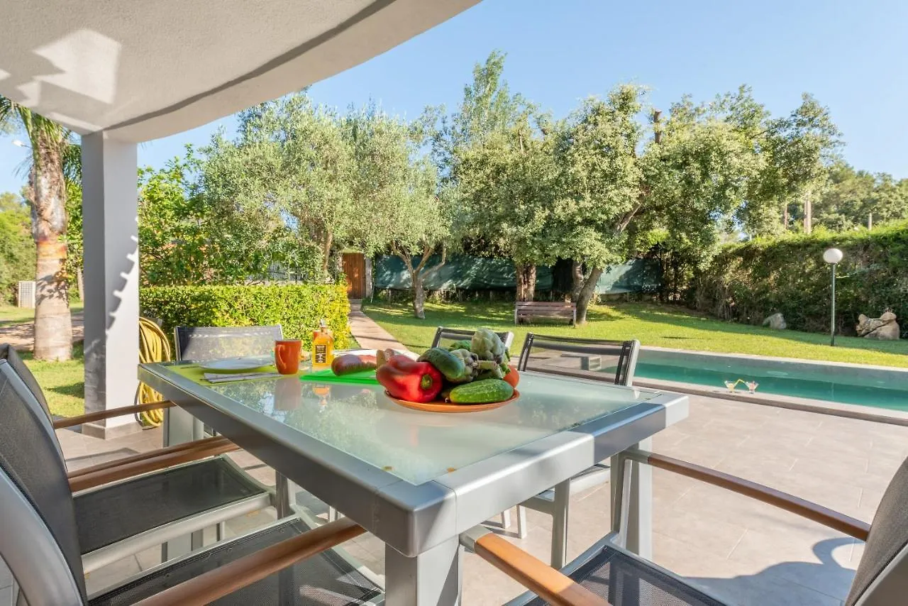 Casa Pequena Crestatx Villa